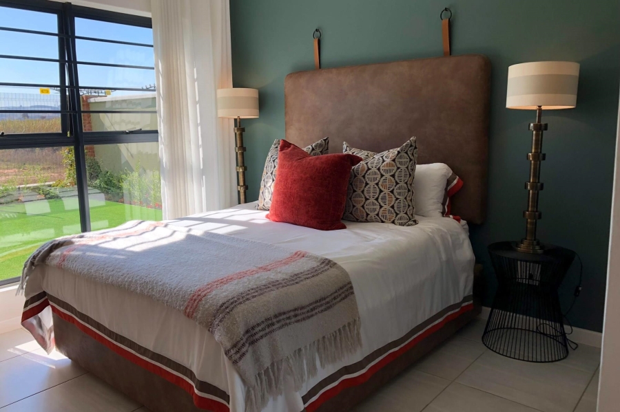 To Let 3 Bedroom Property for Rent in Waterfall Gauteng