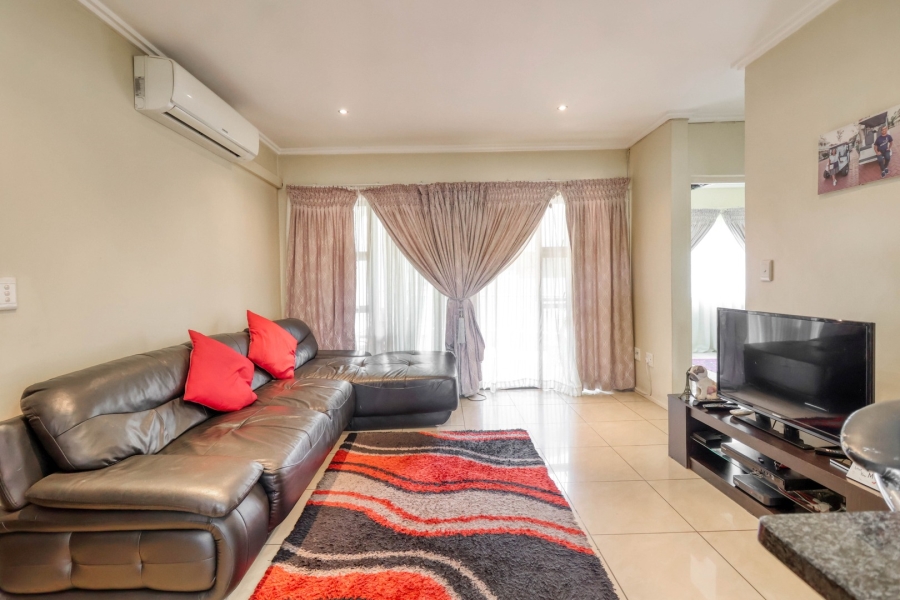 2 Bedroom Property for Sale in Fourways Gauteng