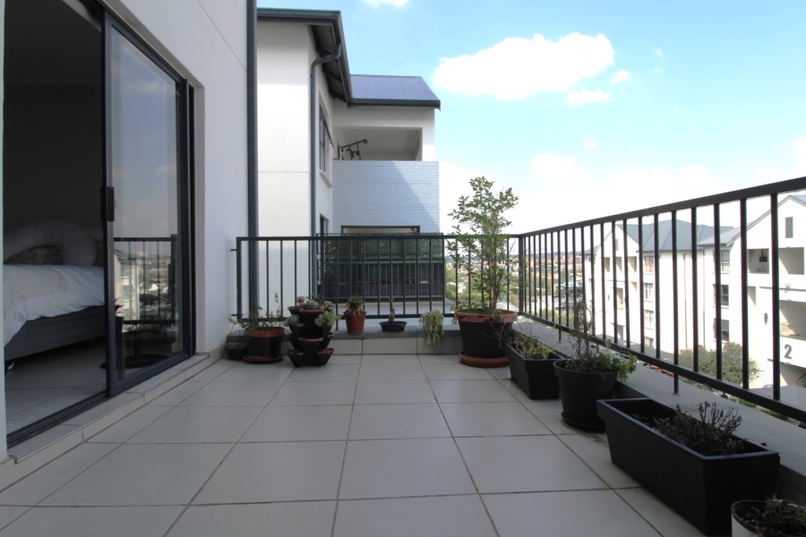 To Let 2 Bedroom Property for Rent in Bryanston Gauteng