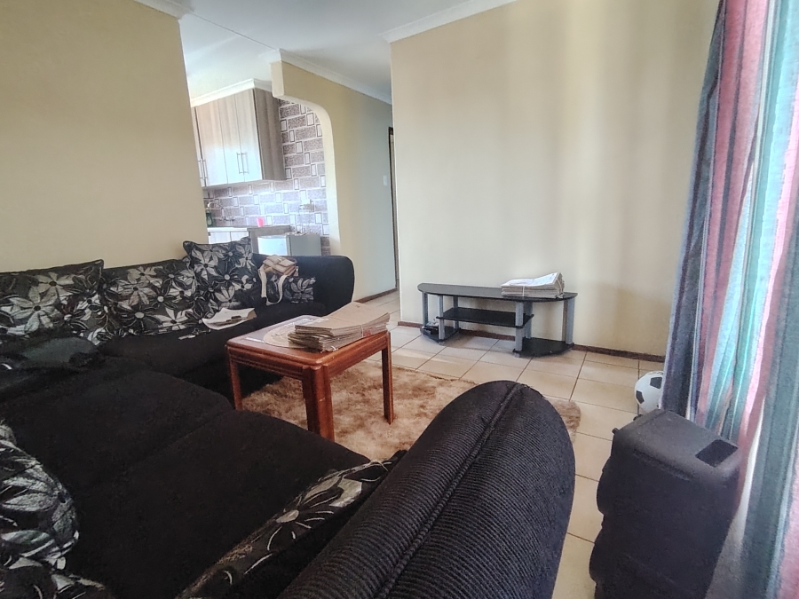 To Let 3 Bedroom Property for Rent in Soshanguve XX Gauteng