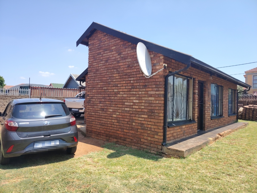 3 Bedroom Property for Sale in Soshanguve XX Gauteng