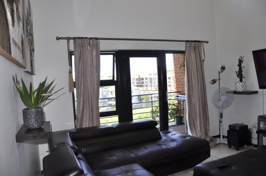 2 Bedroom Property for Sale in Greenstone Hill Gauteng