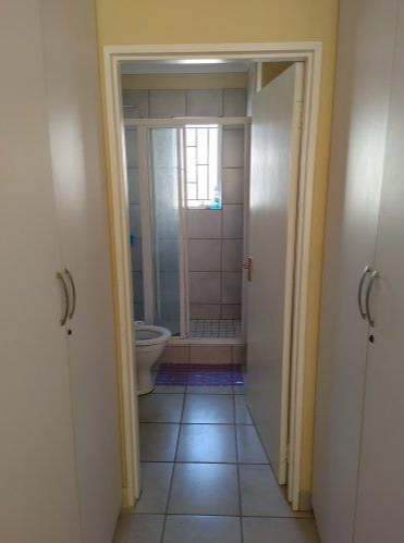 To Let 2 Bedroom Property for Rent in Greenstone Hill Gauteng