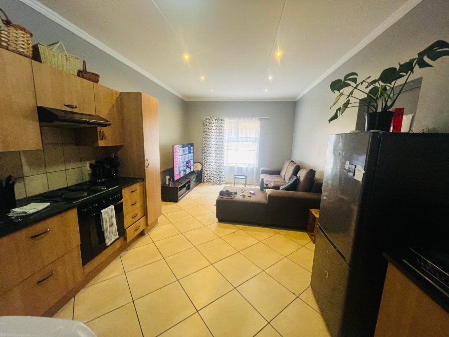 2 Bedroom Property for Sale in Villieria Gauteng