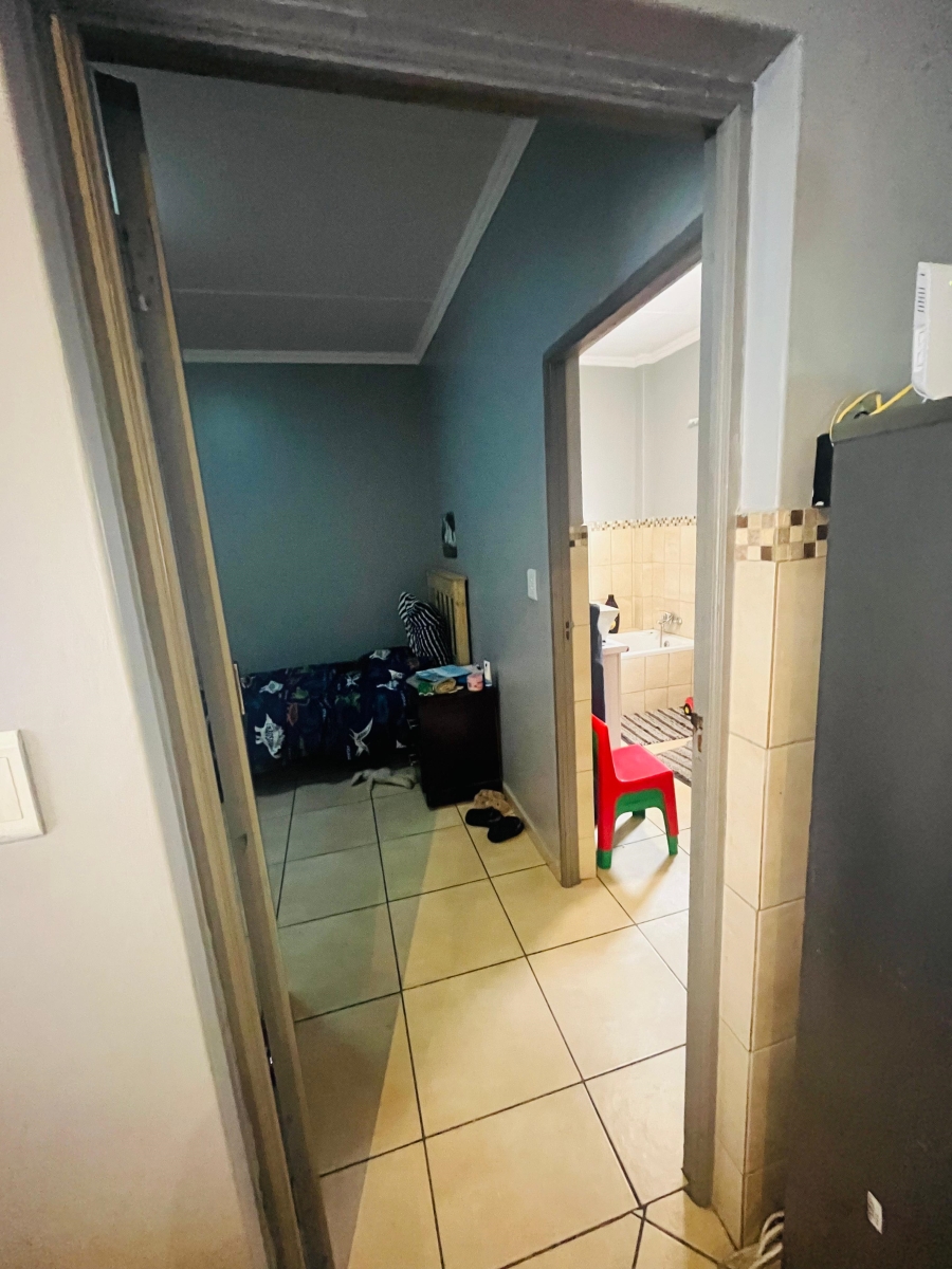 2 Bedroom Property for Sale in Villieria Gauteng