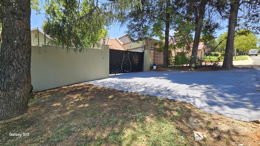 4 Bedroom Property for Sale in Rivonia Gauteng