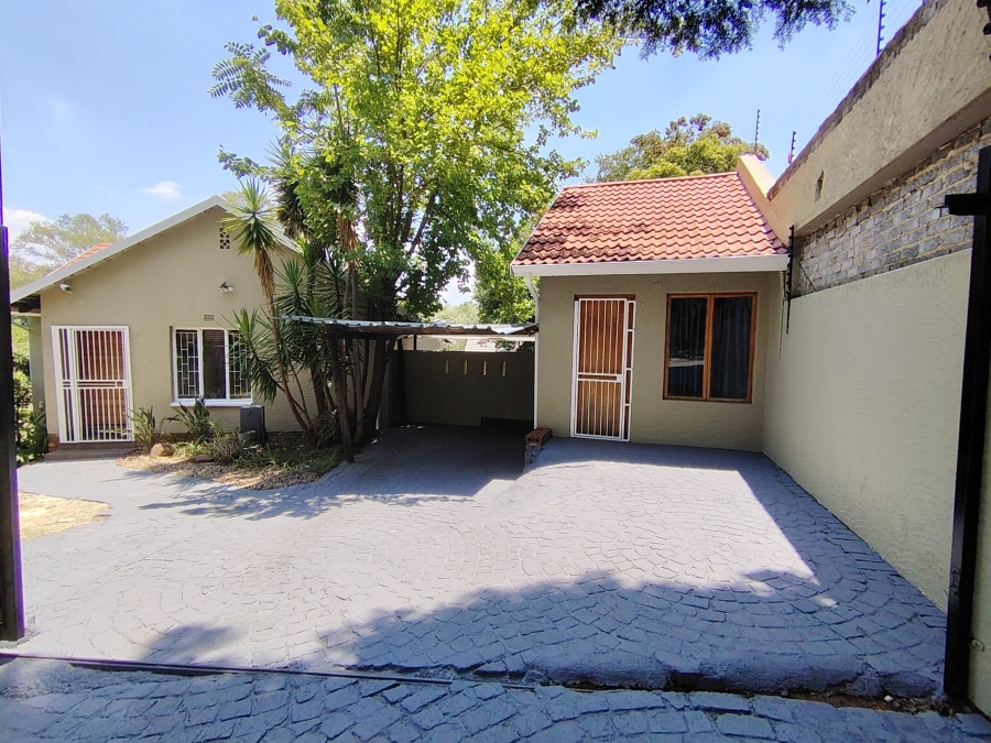 4 Bedroom Property for Sale in Rivonia Gauteng