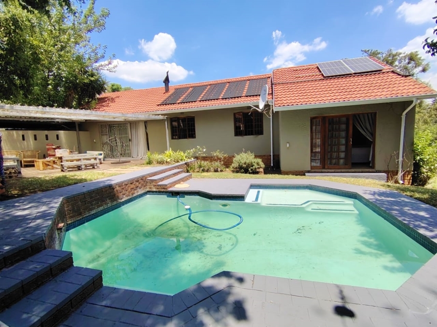 4 Bedroom Property for Sale in Rivonia Gauteng