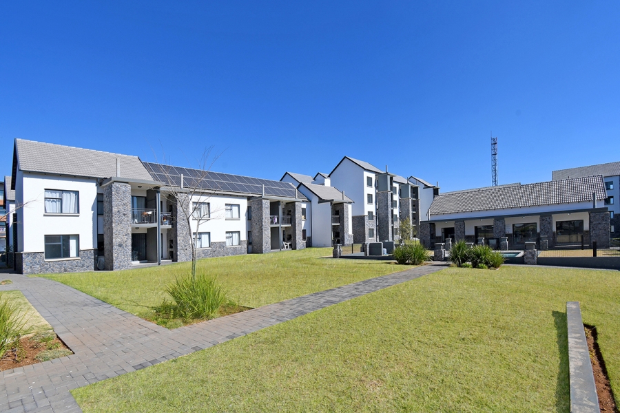 2 Bedroom Property for Sale in Glen Marais Gauteng
