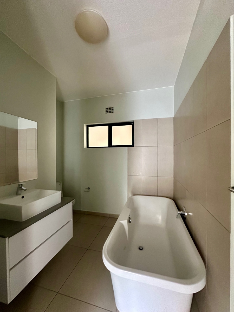 To Let 2 Bedroom Property for Rent in North Riding Gauteng