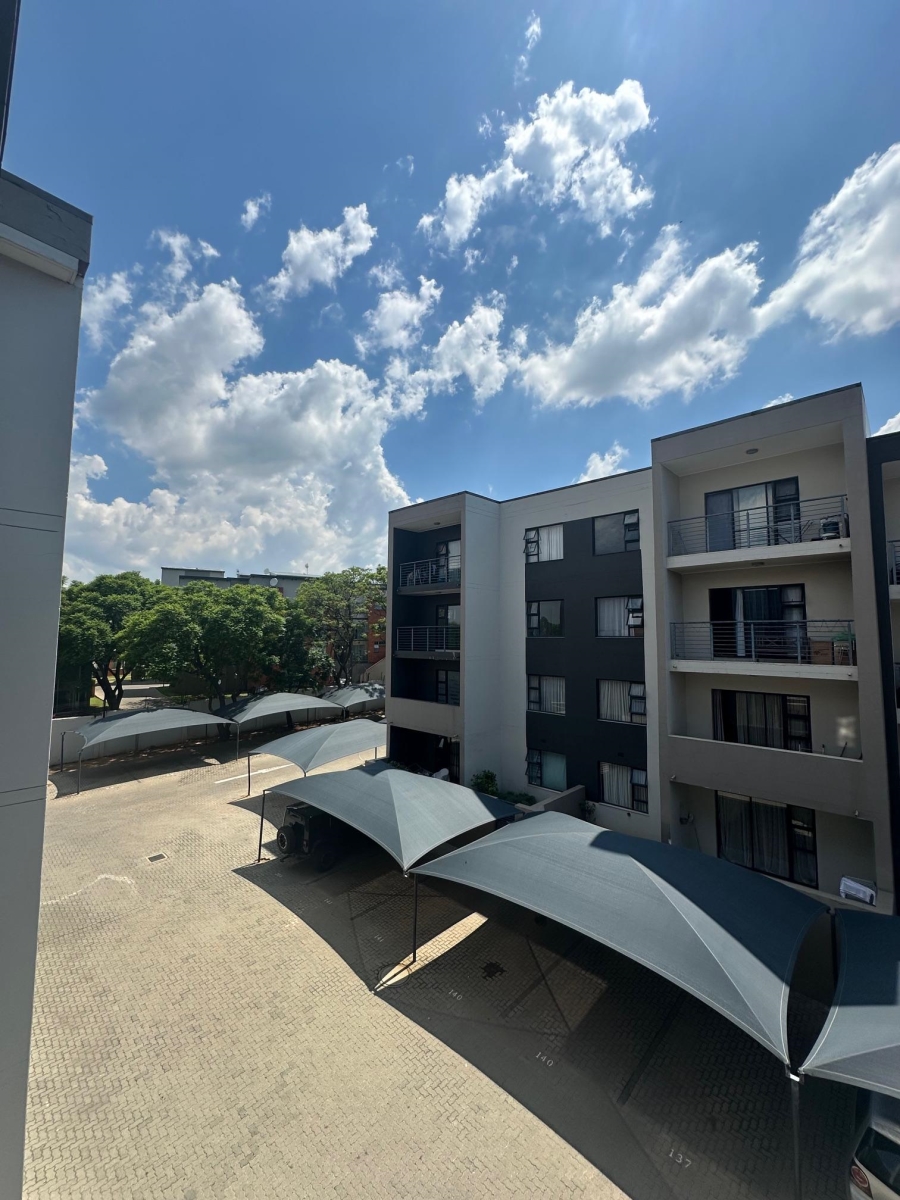To Let 2 Bedroom Property for Rent in North Riding Gauteng