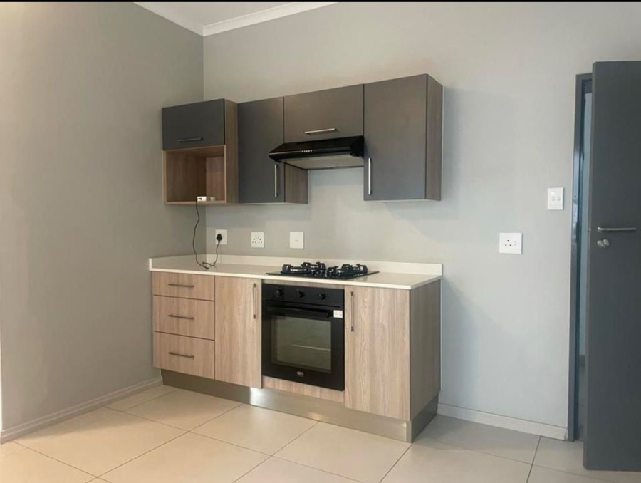 To Let 1 Bedroom Property for Rent in Noordwyk Gauteng