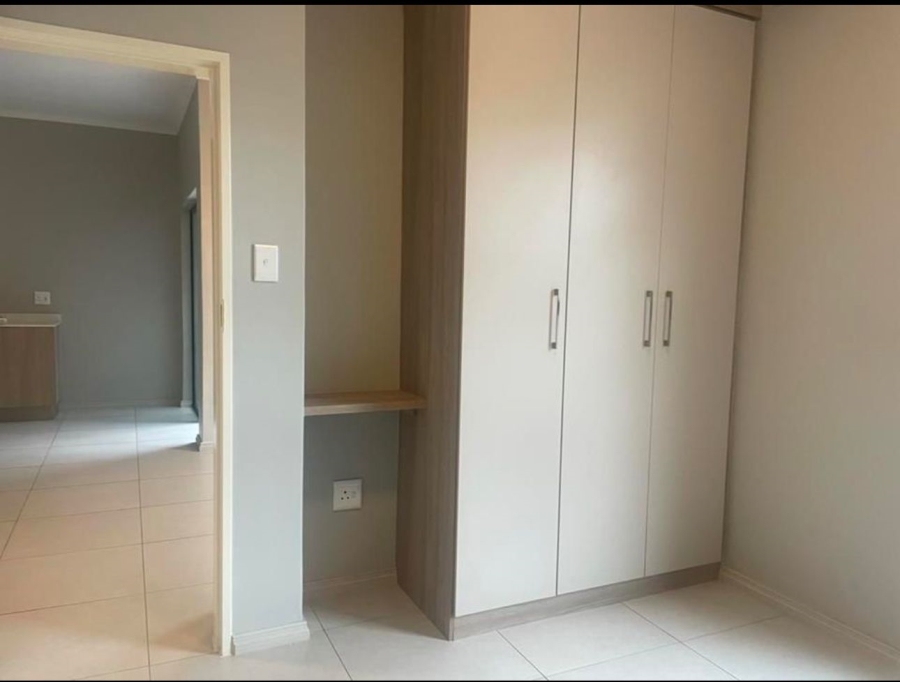 To Let 1 Bedroom Property for Rent in Noordwyk Gauteng