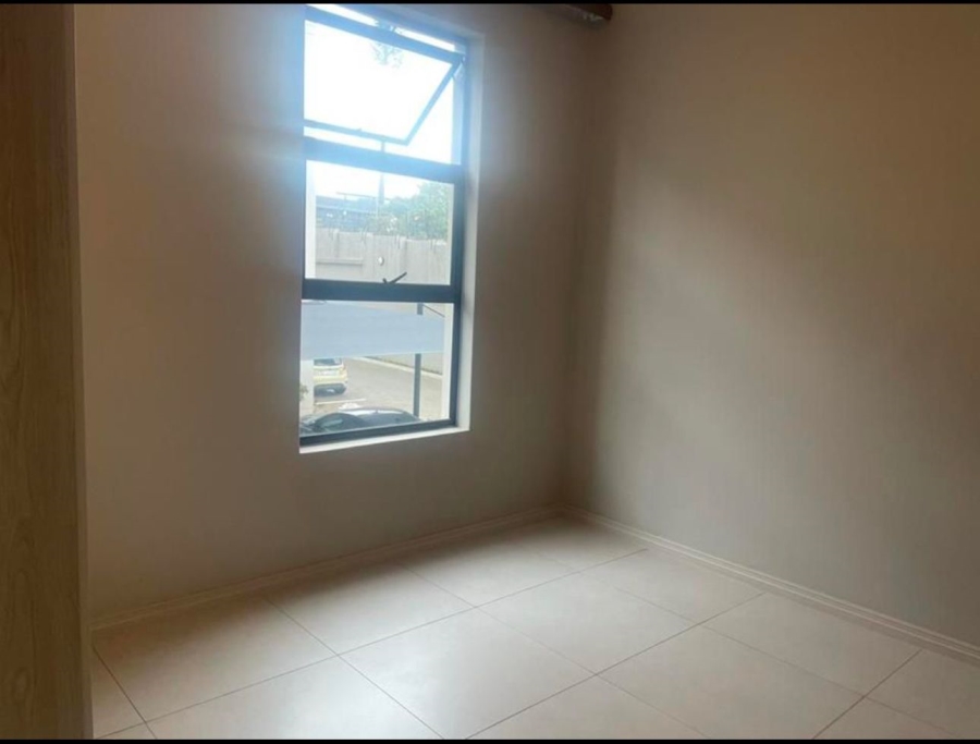 To Let 1 Bedroom Property for Rent in Noordwyk Gauteng