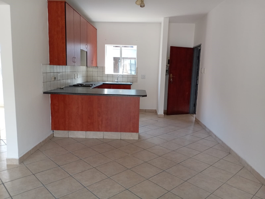 2 Bedroom Property for Sale in Vorna Valley Gauteng