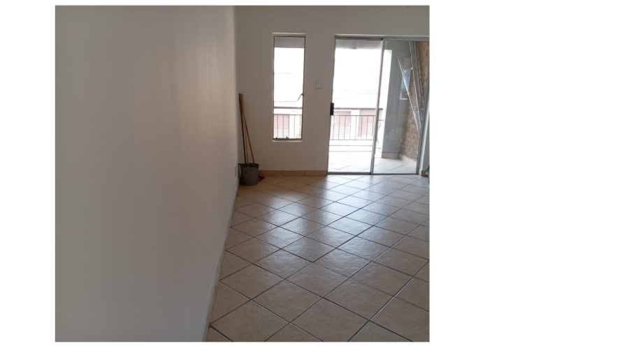 2 Bedroom Property for Sale in Vorna Valley Gauteng