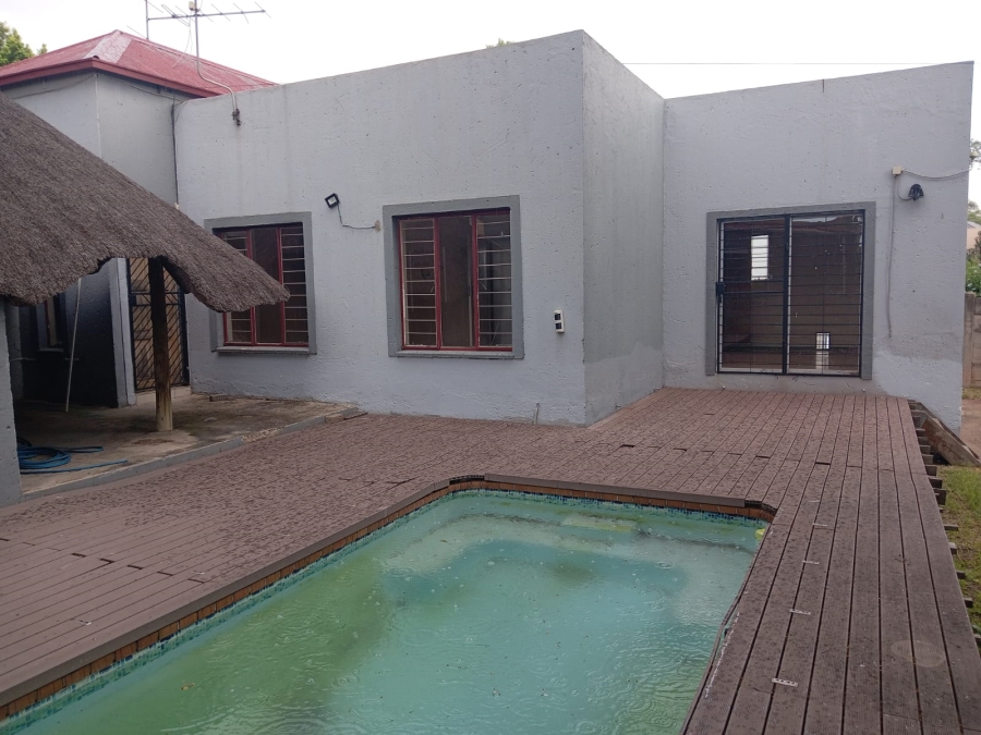 To Let 3 Bedroom Property for Rent in The Reeds Gauteng