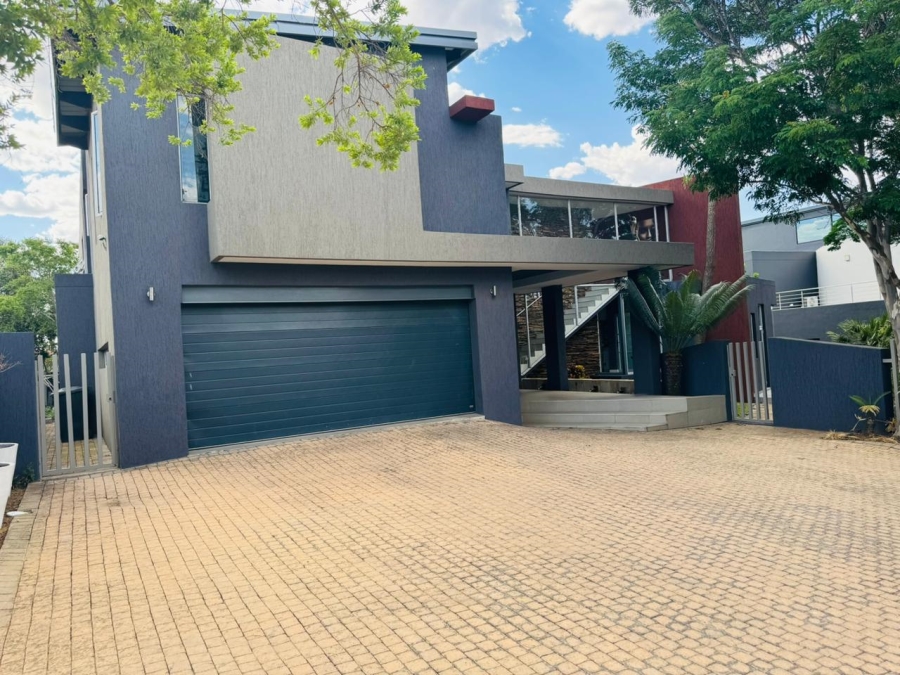 To Let 5 Bedroom Property for Rent in Carlswald North Estate Gauteng