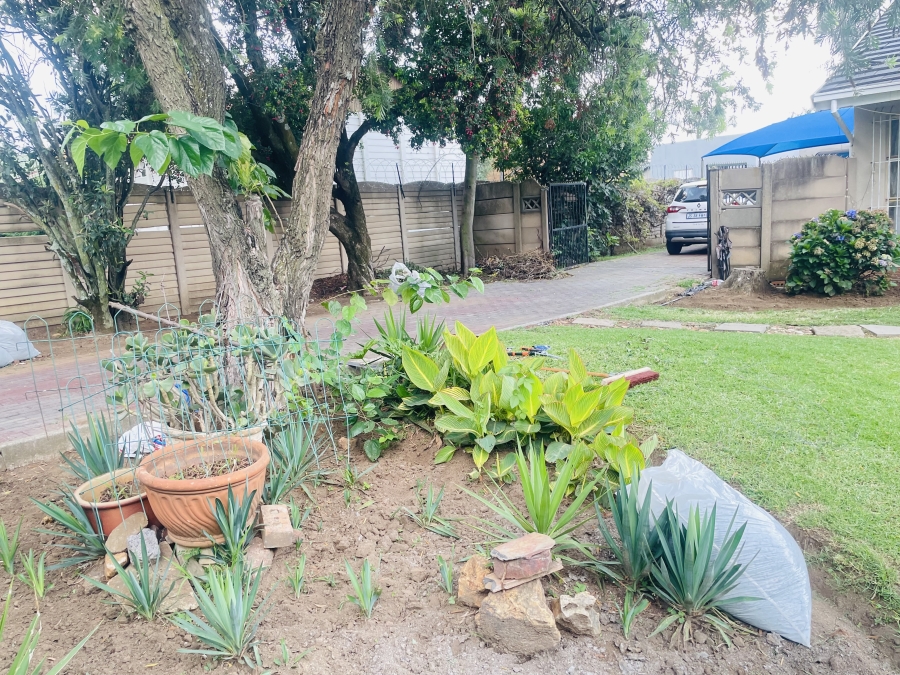 To Let 3 Bedroom Property for Rent in Edleen Gauteng