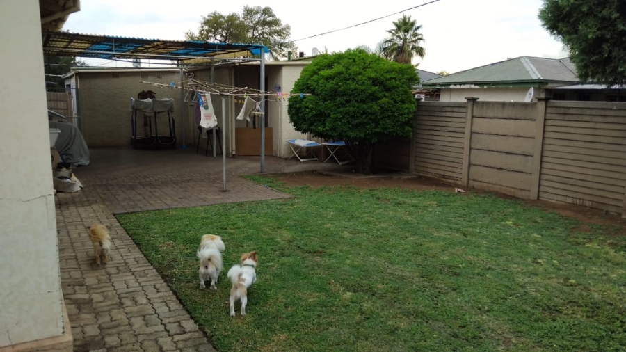 3 Bedroom Property for Sale in Vanderbijlpark CW 5 Gauteng