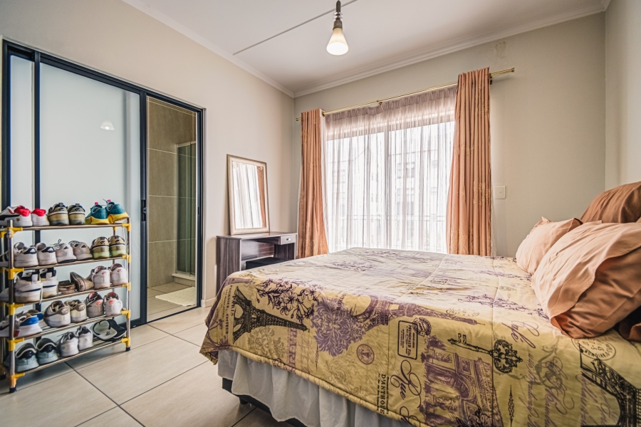 2 Bedroom Property for Sale in Greenstone Hill Gauteng