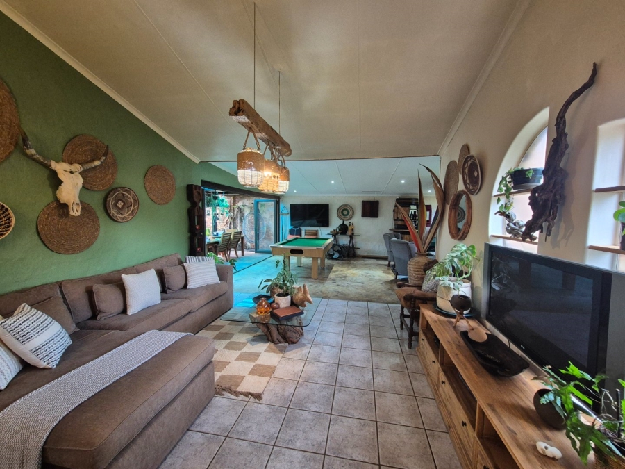 2 Bedroom Property for Sale in Sinoville Gauteng