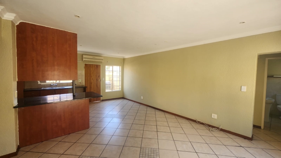 3 Bedroom Property for Sale in Annlin Gauteng