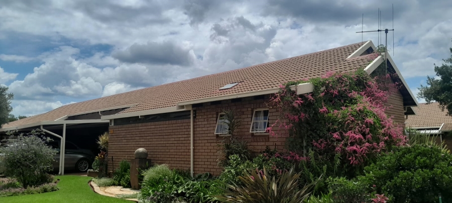 3 Bedroom Property for Sale in Montana Park Gauteng