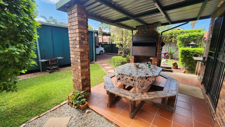 3 Bedroom Property for Sale in Doornpoort Gauteng