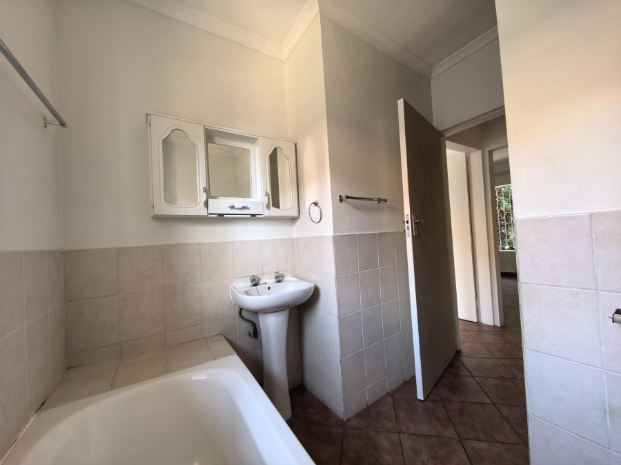 To Let 2 Bedroom Property for Rent in Wonderboom South Gauteng