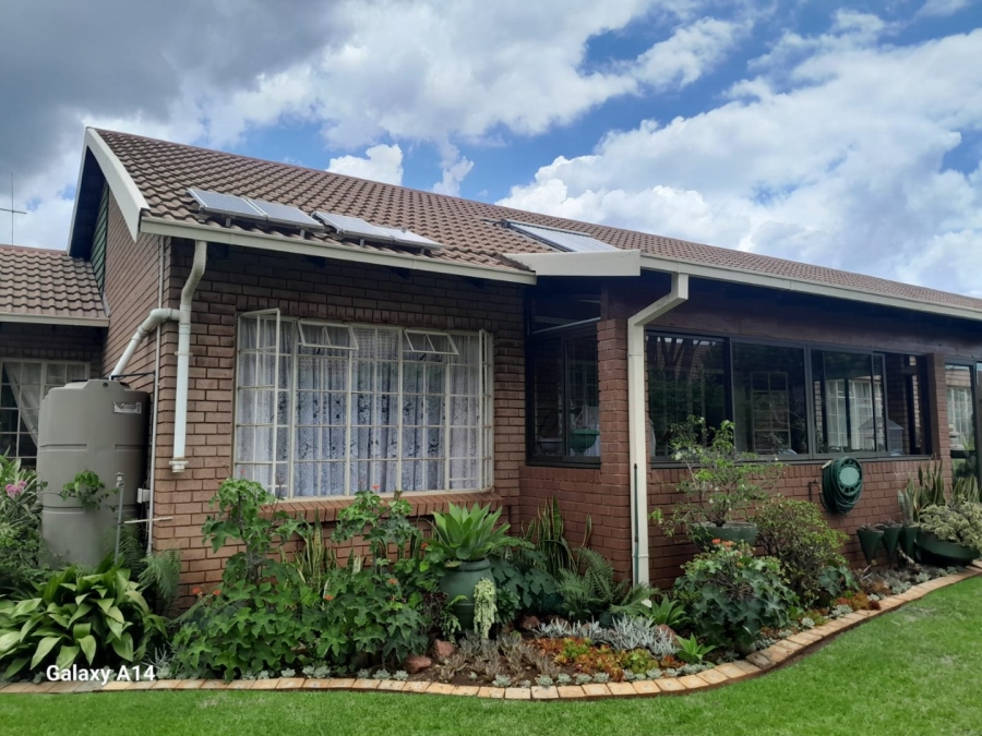 3 Bedroom Property for Sale in Montana Park Gauteng