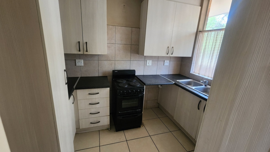 3 Bedroom Property for Sale in Sinoville Gauteng