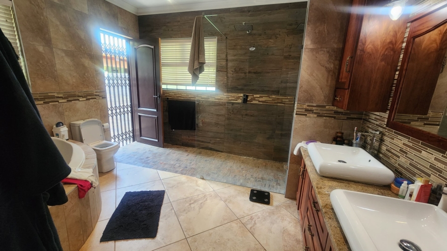 4 Bedroom Property for Sale in Montana Gauteng