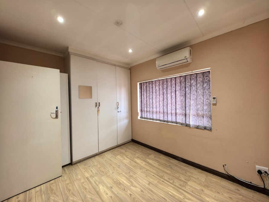 3 Bedroom Property for Sale in East Lynne Gauteng