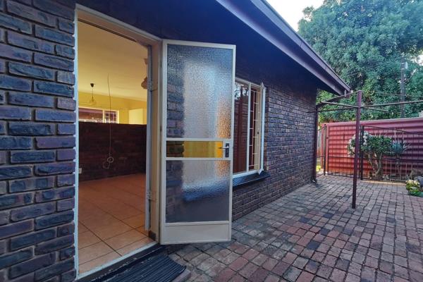 To Let 1 Bedroom Property for Rent in Magalieskruin Gauteng