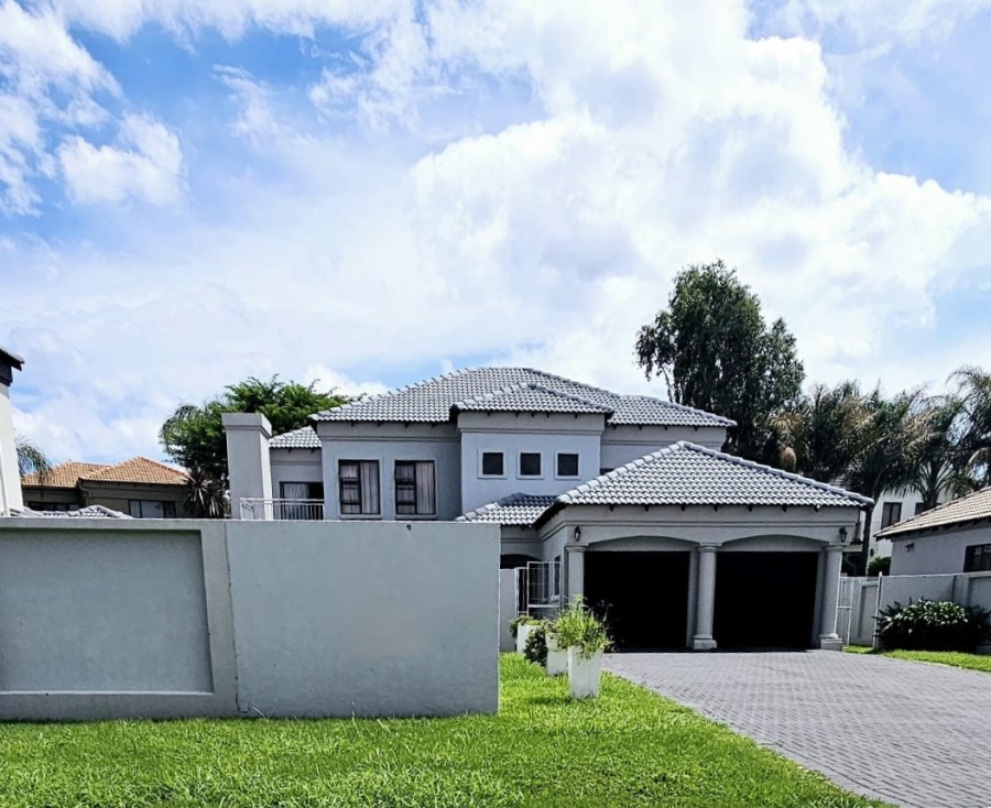4 Bedroom Property for Sale in Willow Acres Ext 10 Gauteng