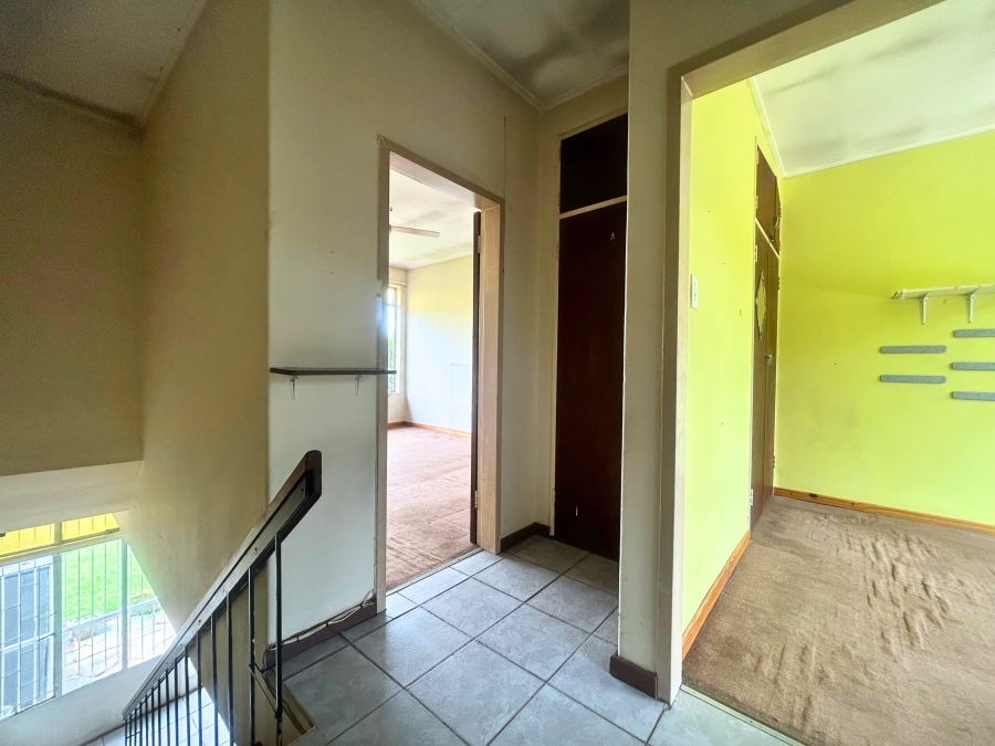 2 Bedroom Property for Sale in Eldoraigne Gauteng