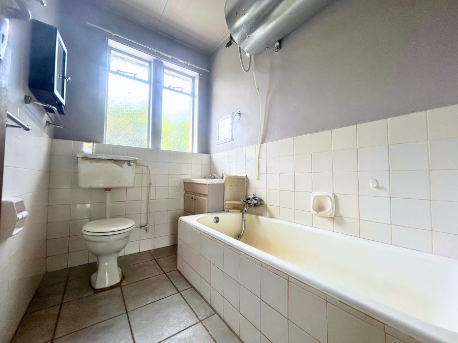 2 Bedroom Property for Sale in Eldoraigne Gauteng