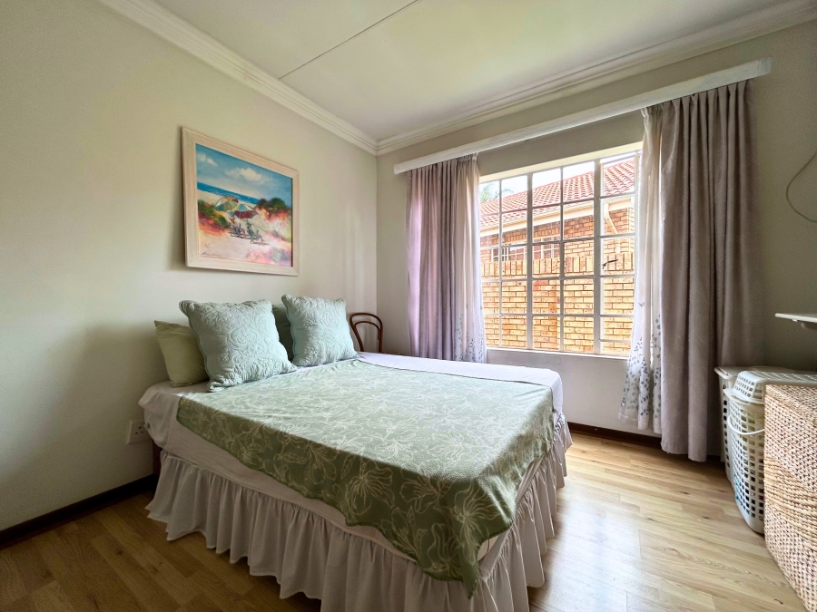 2 Bedroom Property for Sale in Wierdaglen Estate Gauteng