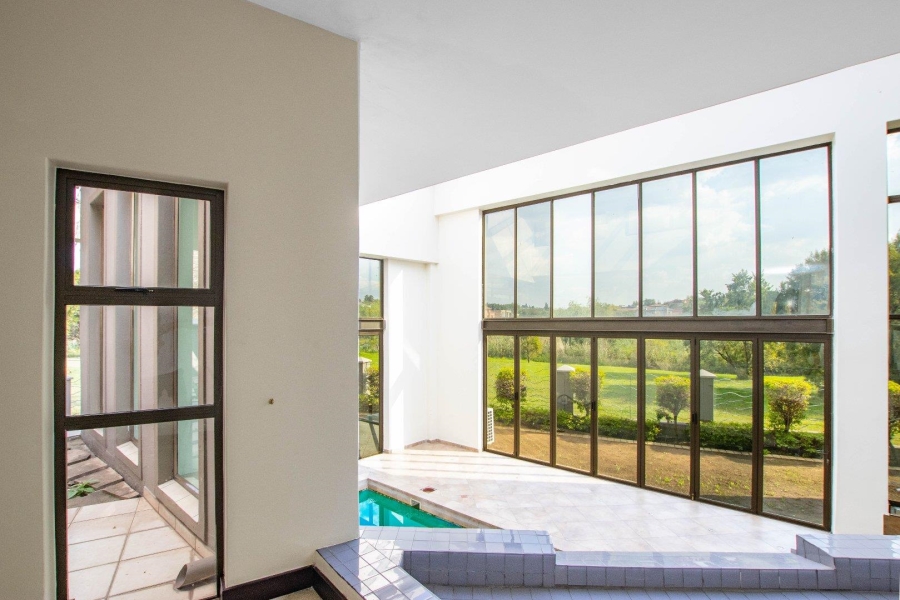 5 Bedroom Property for Sale in Blue Valley Golf Estate Gauteng