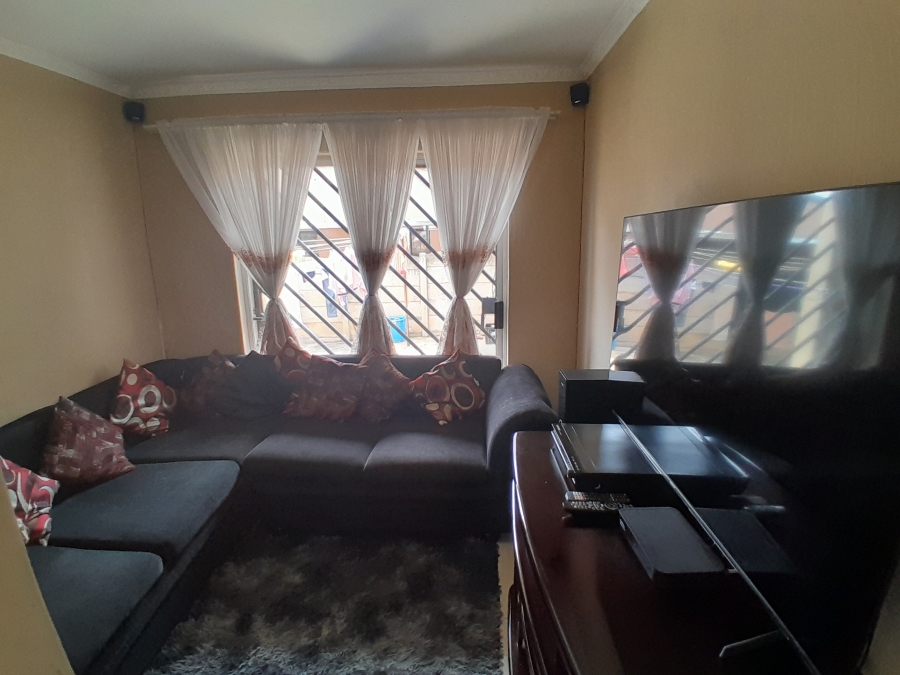 5 Bedroom Property for Sale in Davidsonville Gauteng