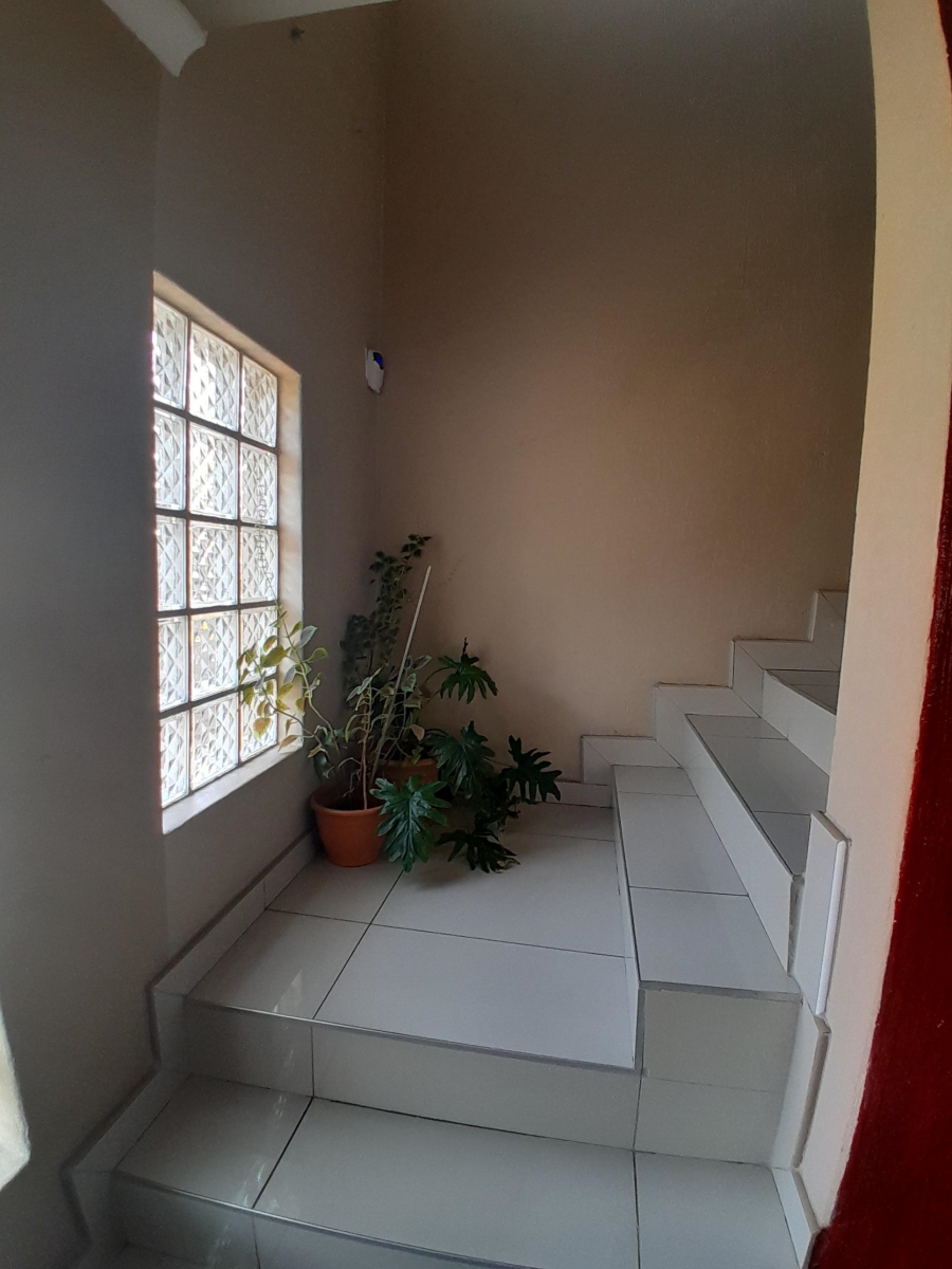 5 Bedroom Property for Sale in Davidsonville Gauteng