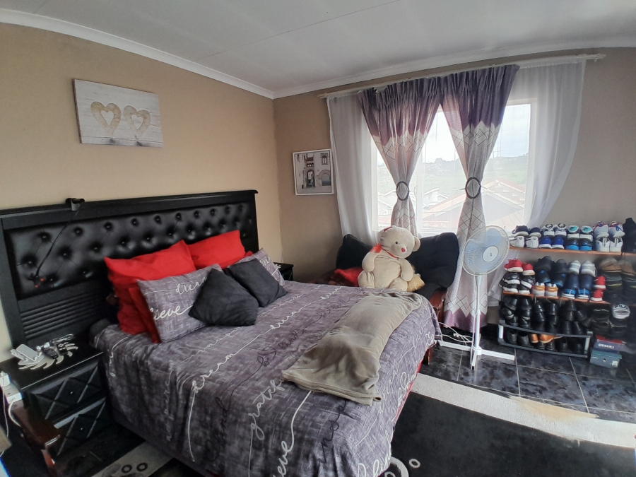 5 Bedroom Property for Sale in Davidsonville Gauteng