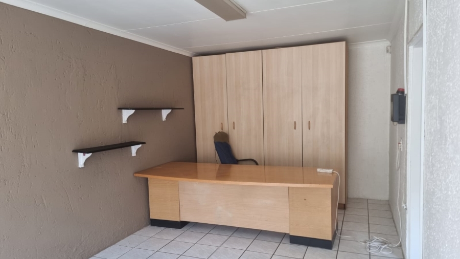 3 Bedroom Property for Sale in Roodekrans Gauteng