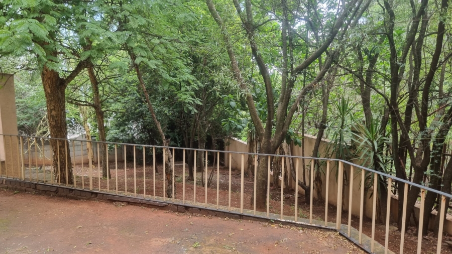 3 Bedroom Property for Sale in Roodekrans Gauteng