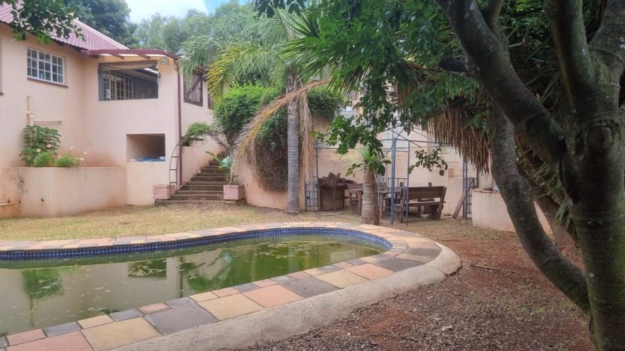 3 Bedroom Property for Sale in Roodekrans Gauteng