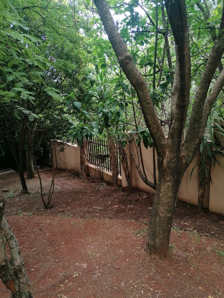 3 Bedroom Property for Sale in Roodekrans Gauteng