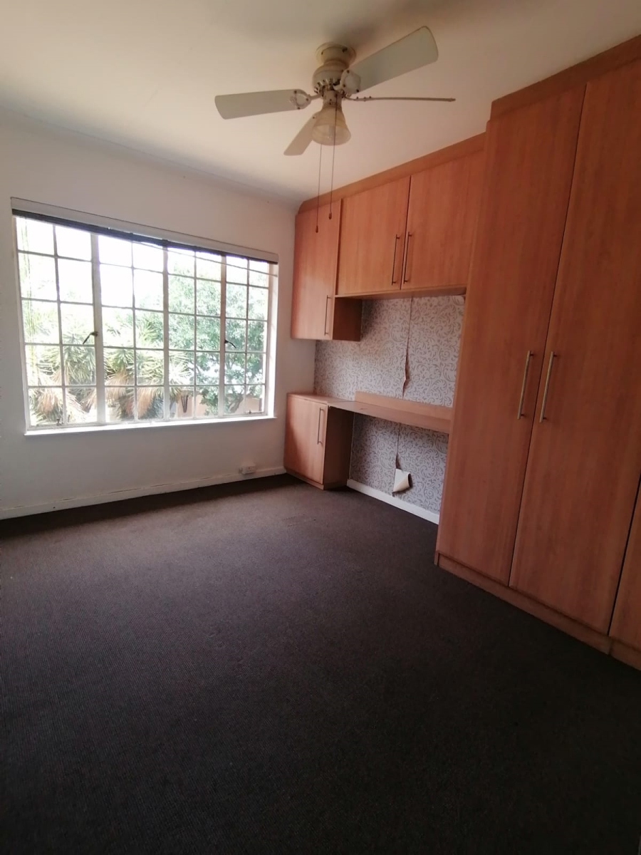 3 Bedroom Property for Sale in Roodekrans Gauteng