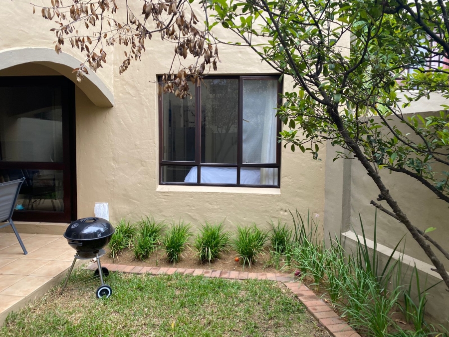 To Let 1 Bedroom Property for Rent in Lonehill Gauteng