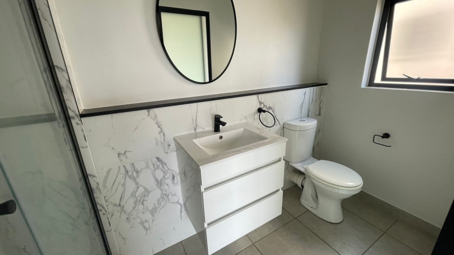 To Let 2 Bedroom Property for Rent in Waterfall Gauteng